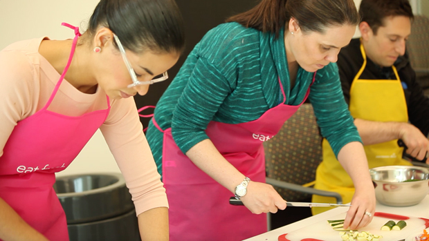 Kaiser Permanente physicians prepare ingredients during a culinary medicine class in San Francisco Photo courtesy Kaiser Permanente